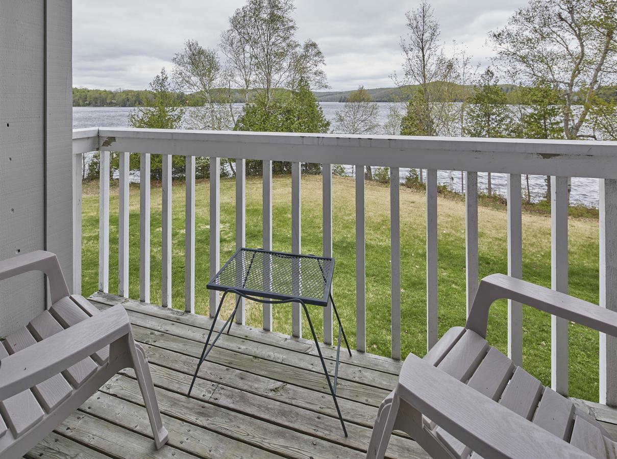 Sir Sam'S Inn & Spa (Adults Only) Haliburton Kültér fotó