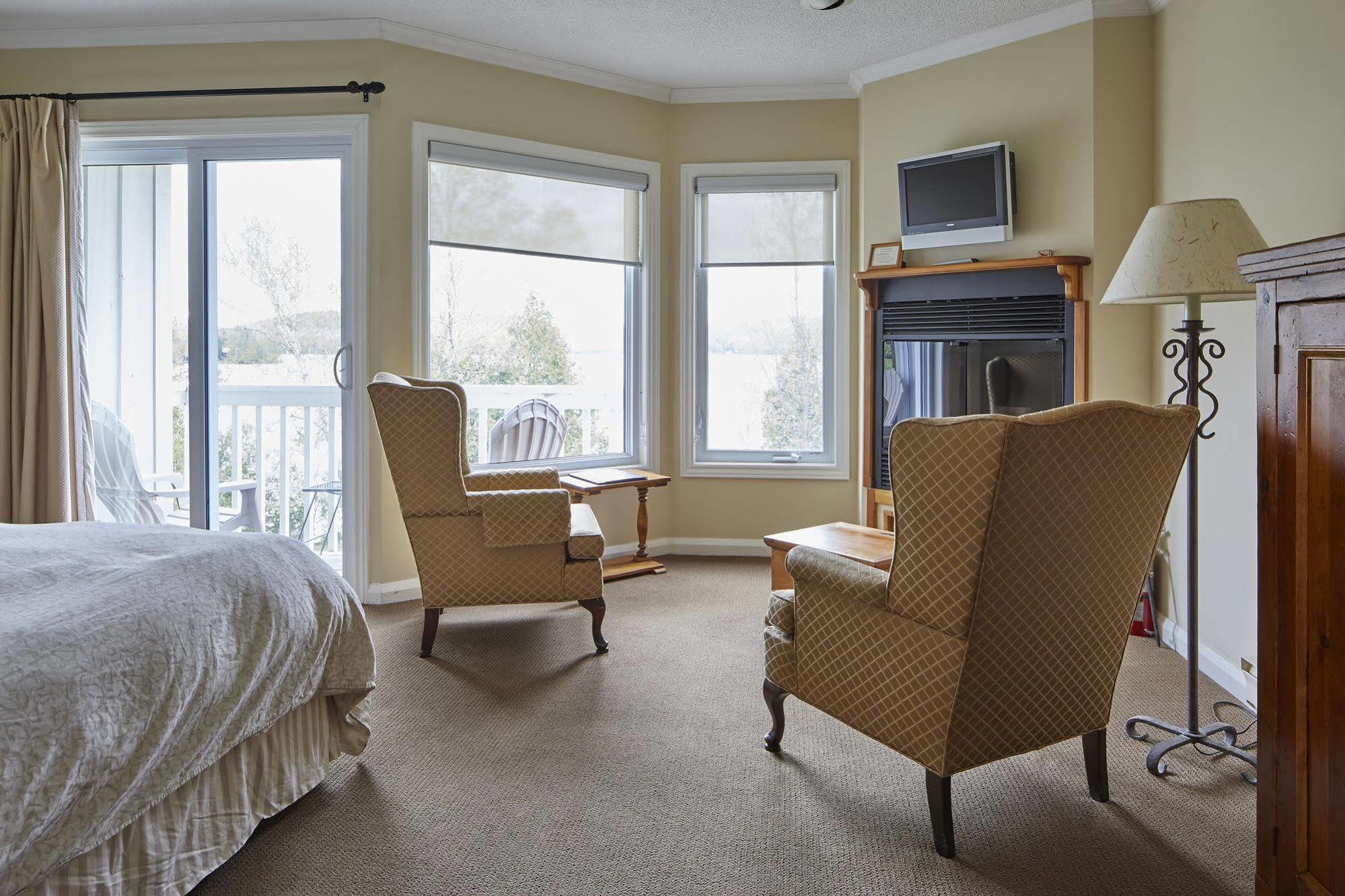 Sir Sam'S Inn & Spa (Adults Only) Haliburton Kültér fotó