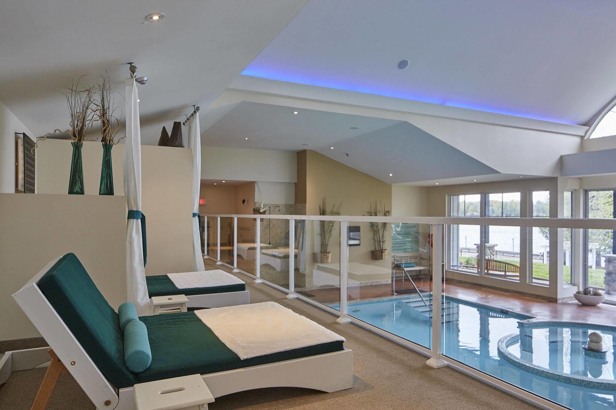 Sir Sam'S Inn & Spa (Adults Only) Haliburton Kültér fotó