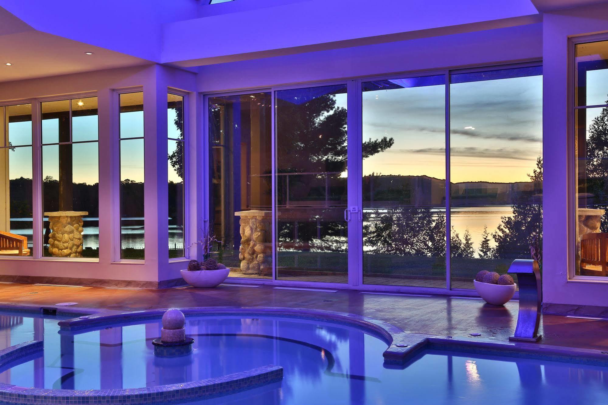 Sir Sam'S Inn & Spa (Adults Only) Haliburton Kültér fotó
