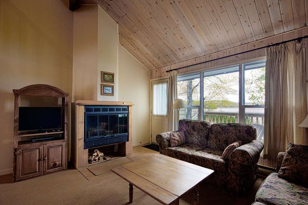 Sir Sam'S Inn & Spa (Adults Only) Haliburton Szoba fotó