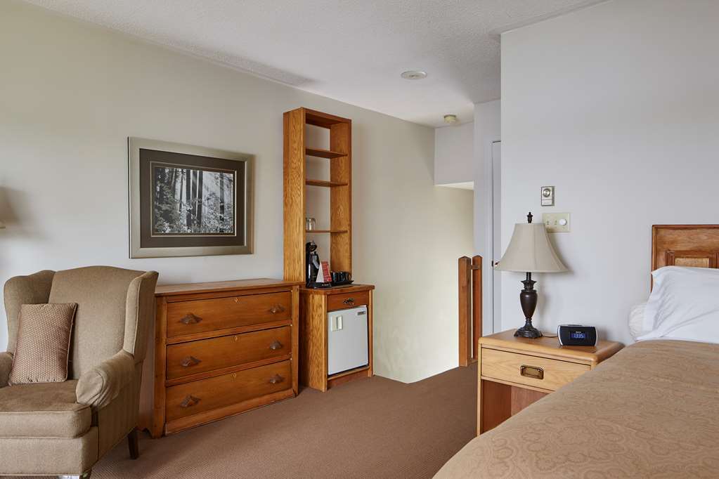 Sir Sam'S Inn & Spa (Adults Only) Haliburton Szoba fotó